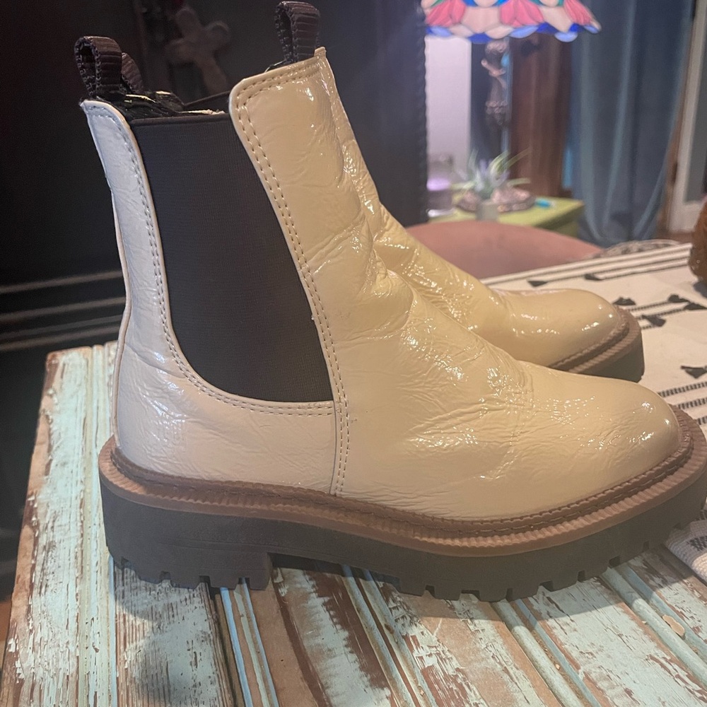 Girl’s Sam Edelman boots